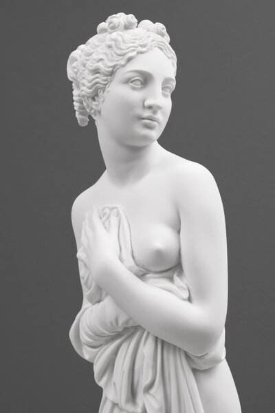 Vénusz Italica szobor márvány luxus lakberendezés