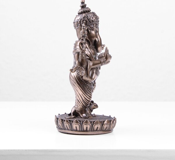 Álló Ganesha Szobor Lótusz Alapon (Hideg öntvény bronz szobor)