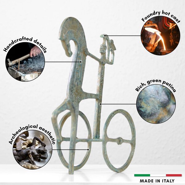 Görög harci szekér szobor (Bronz szobor) kis figura zöld