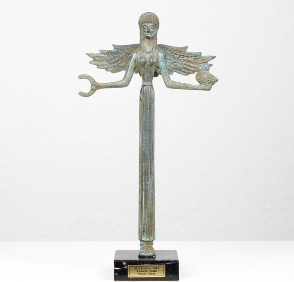 Niké görög istennő szobor (Bronz szobor) kis figura zöld