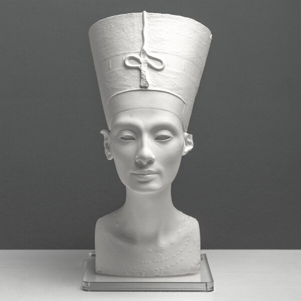 Nefertiti mellszobor – Fehér szobor (Berlin Egyiptomi Múzeum)