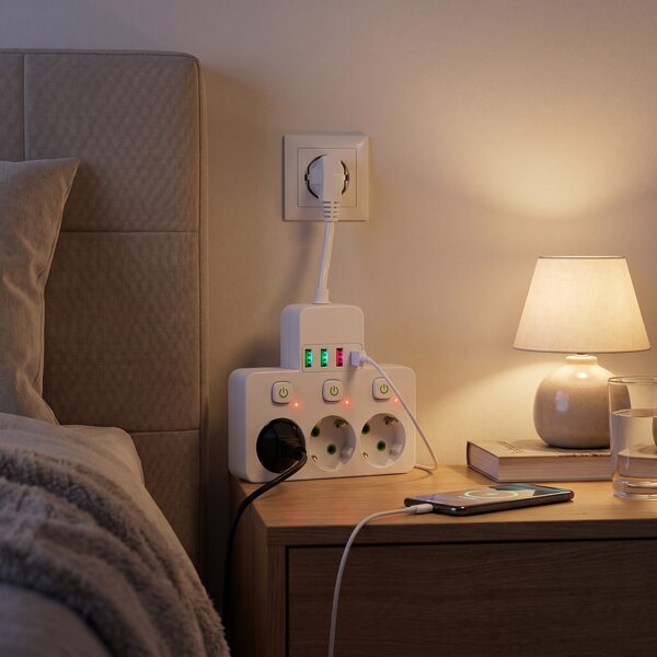 Toolight Toollight, JNH018, 3 foglalatos + 3× USB-A + USB-C elosztó LED lámpával, fehér, OSW-56306