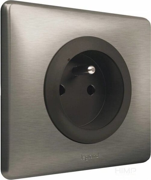 Legrand 064895 csatlakozóaljzat