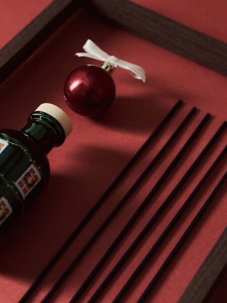 Sinsay - Karácsonyi illatosító diffúzor pálcikákkal Sandalwood - zöld