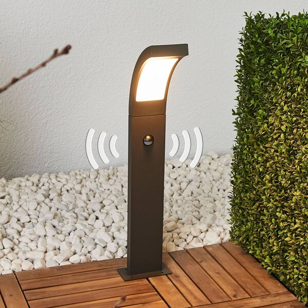 Lucande LED-es Juvia lámpa, 60 cm, mozgásérzékelő, IP54, Fekete, Alumínium, Modern