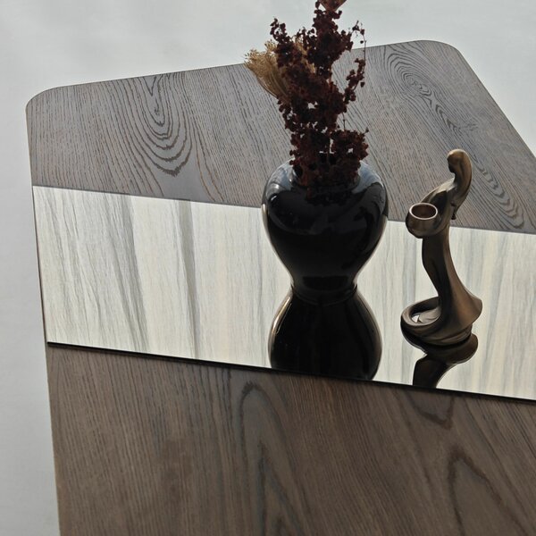 Favorite - Bronze, Walnut