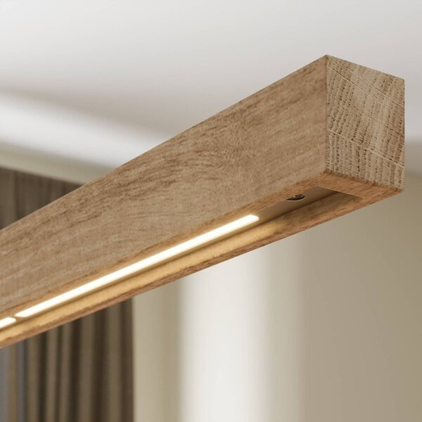 Quitani LED függő lámpa Nora, természetes tölgy, hossza 118 cm, dimmelhető, Világos fa, Nappali / Étkező, Fa, Modern