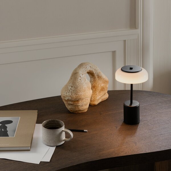 Kültéri Lámpa Nuura Aps, Blossi, dimmable, Fekete, Terasz, Fém, Skandináv